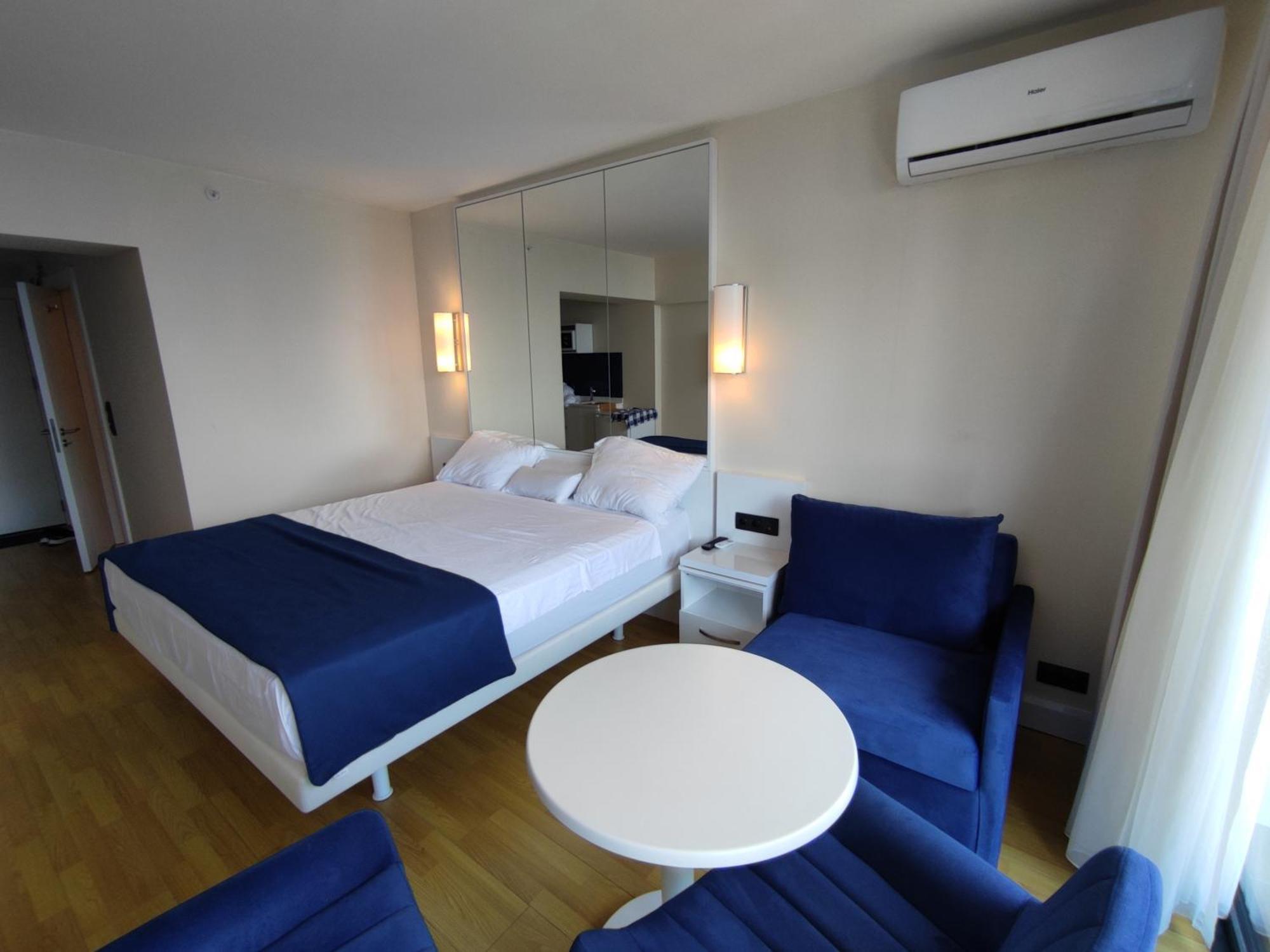 Orbi Cyti Batumi Quarto foto